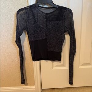 Hollister Black Fitted Crop Blouse